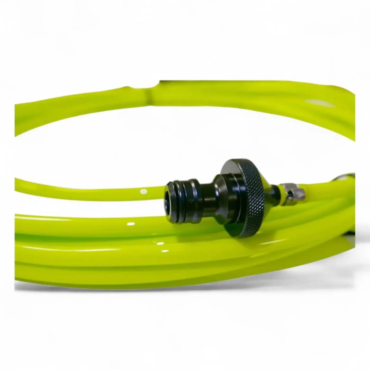 Gardiner slx 30 9,03 meter carbon teleskopstange mit hellgrünem flexiblen schlauch und schwarzem gewindeadapter