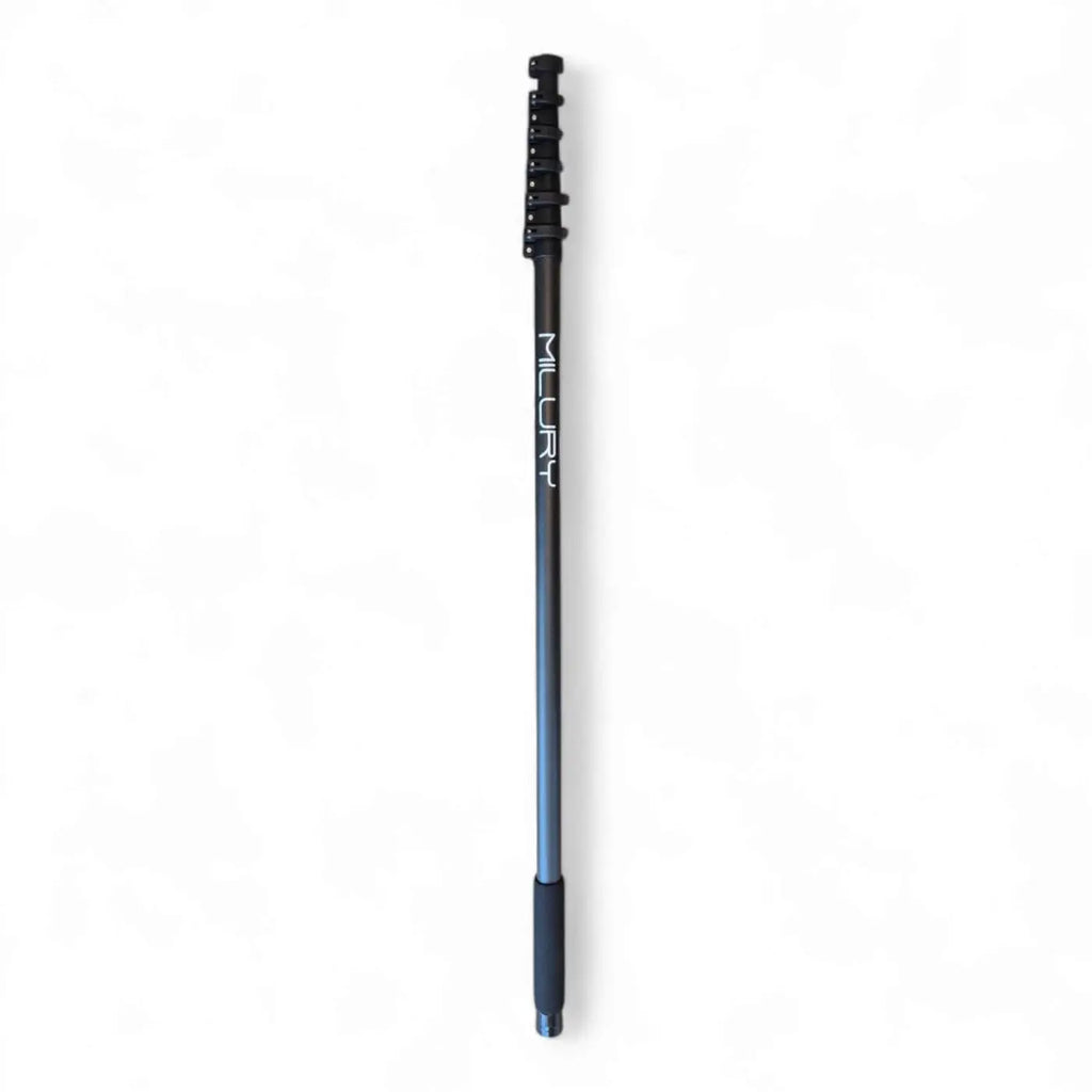 Schwarzer und blauer gradient carbonfaser profi teleskopstativ milury nex 3k vollcarbon mit milury branding