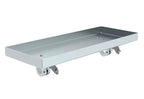 Silberner metall-utility-cart mit vier rollen für die ordnung von münk ablagenschale
