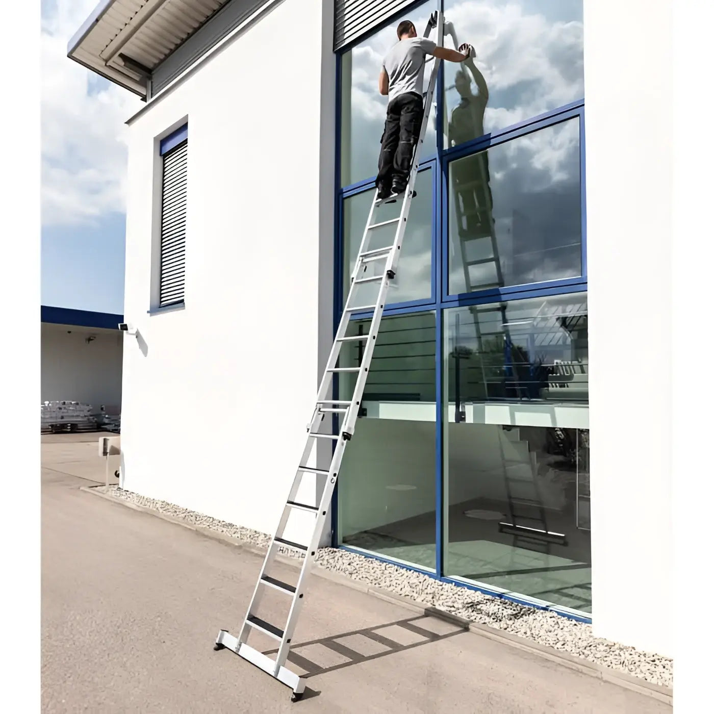 Munk glasreiniger-stufenleiter spitzleiter r13 silberne aluminiumleiter mit schwarzen gummifüßen und verstellbaren stufen