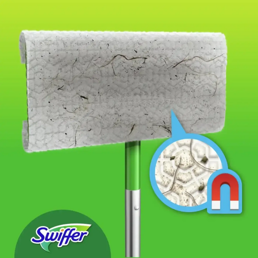 Weißer swiffer mopkopf mit strukturierter sechseckoberfläche und sichtbaren dunklen haaren in den fasern für swiffer anti-staub tücher boden trocken 36 stück