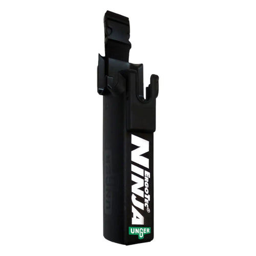 Schwarzer plastik ninja ergotec clip mit grün weißem logo am unger ergotec ninja eimerköcher bb010