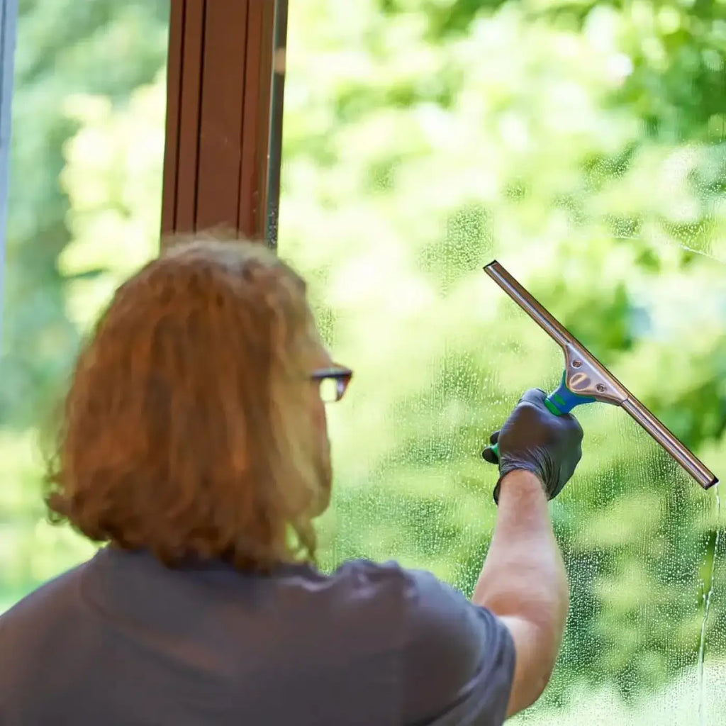 Unger green label fensterwischer mit grünem griff aus metall zum reinigen von fenstern