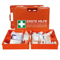 Bright orange plastik verbandkasten maxi din 13169 typ e mit grünem kreuz und erste hilfe auf dem deckel