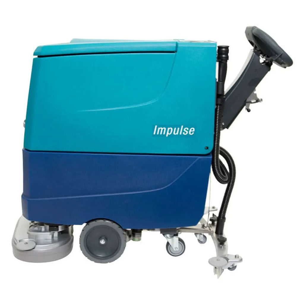 Teal und blaue industrielle bodenreinigungsmaschine wetrok duomatic impulse mit schwarzem griff hinten gezeigt